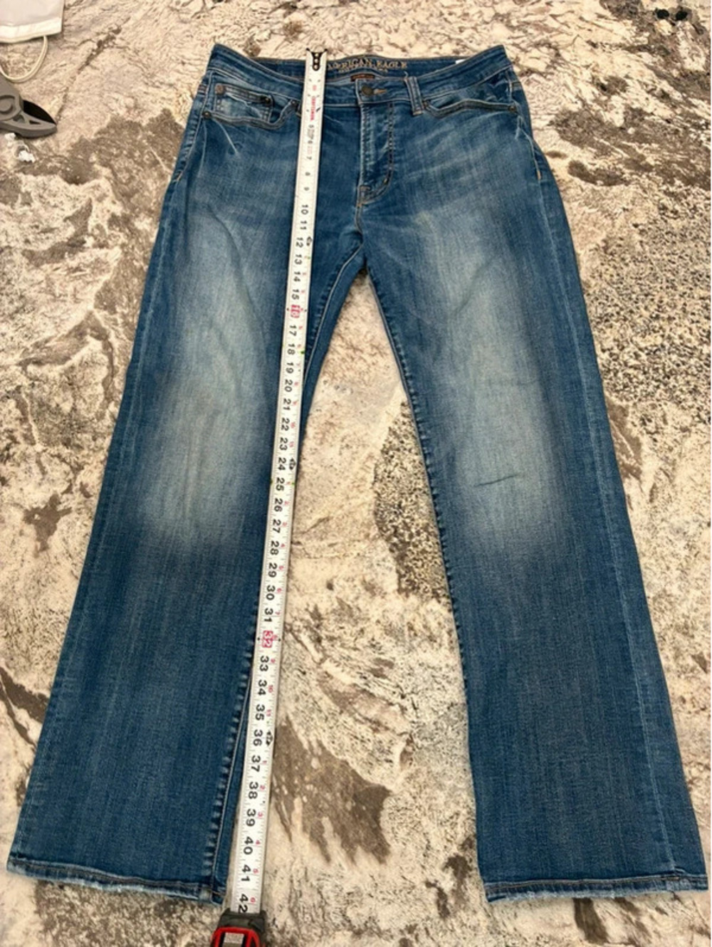 American Eagle men’s size 33x32